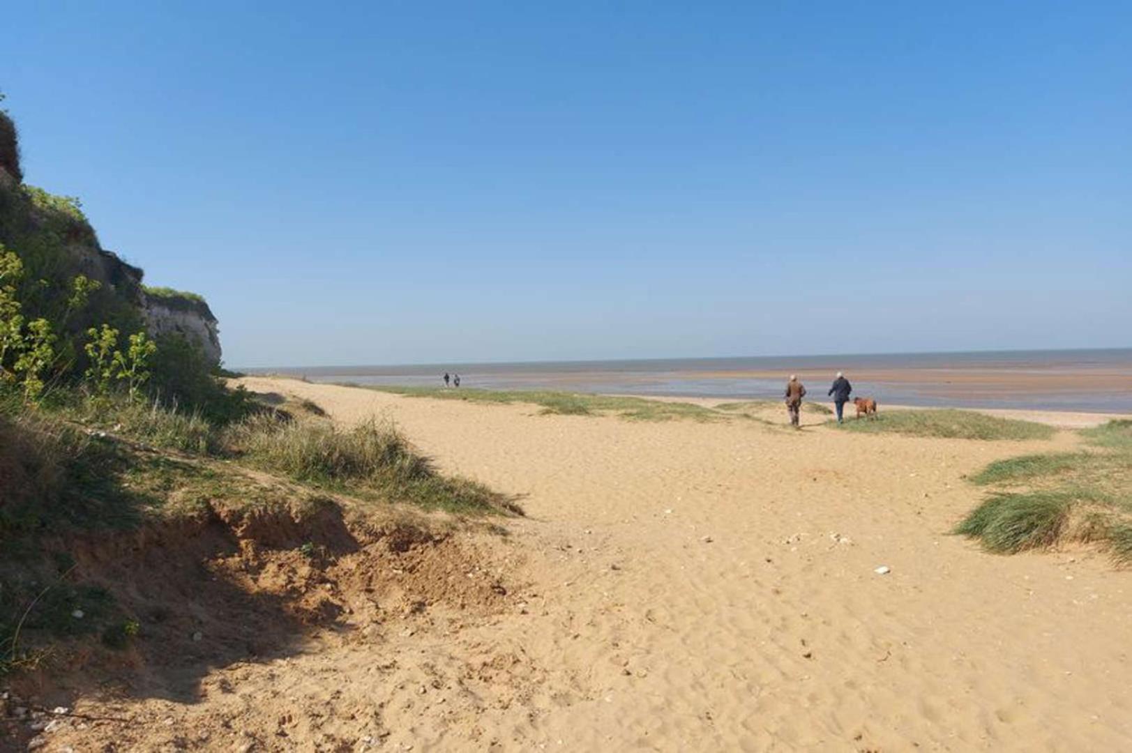 Gone To The Beach Flat 1 亨斯坦顿 外观 照片